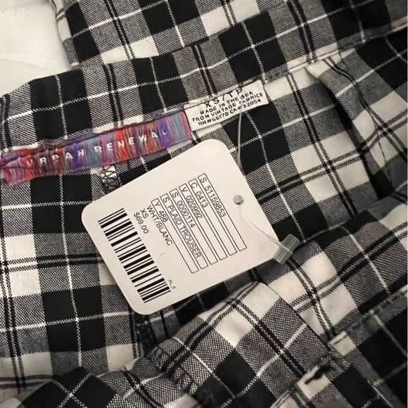 Urban Outfitters checkered gingham pant - Picture 3 of 3